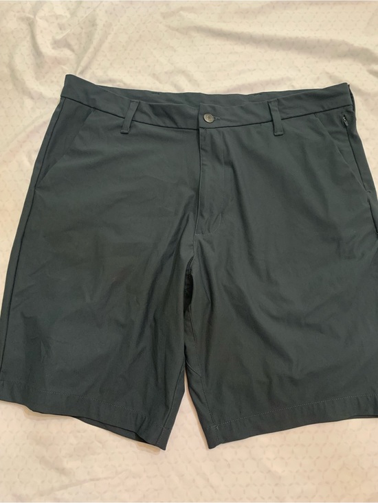 Swiss Tech Other - Swiss Tech Men's Flat-Front Shorts - Charcoal